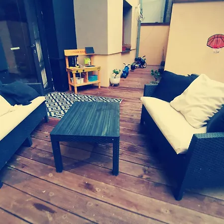 V Centre Mesta S Terasou A Zahradou Appartement Košice